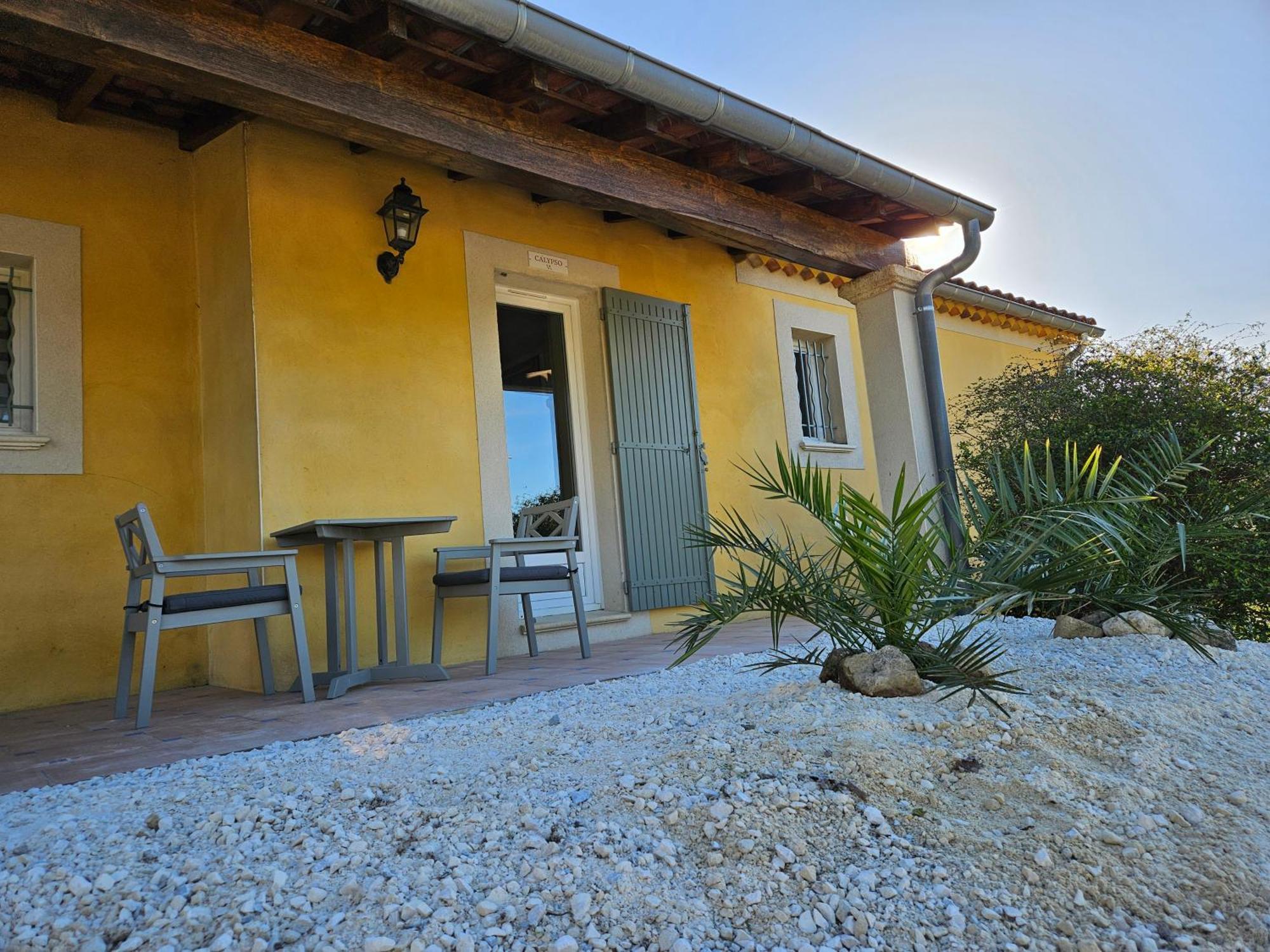 Villa Adhemar La Garde-Adhémar Exterior foto